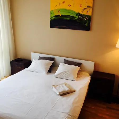 Anton Downtown Apartment