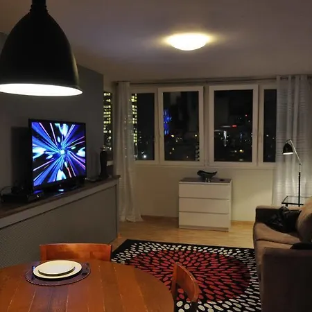 Anton Downtown Apartment Warsaw