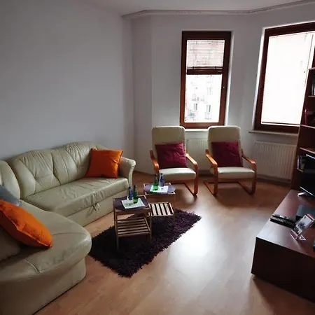 Anton Downtown Apartment *