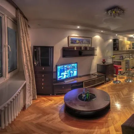 Apartment Anton Downtown *