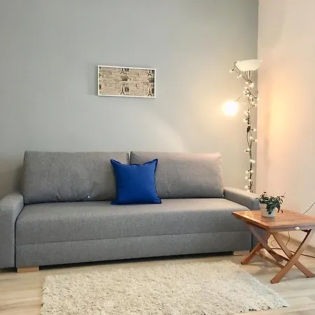 Anton Downtown Apartment *