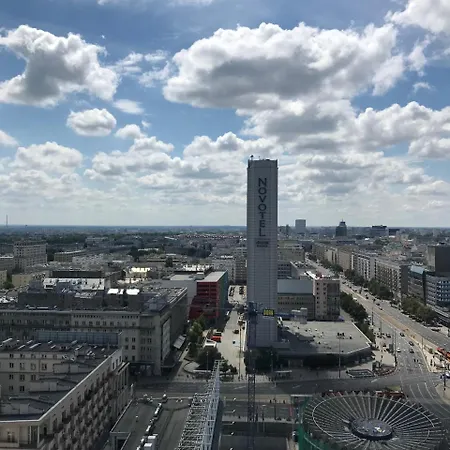 Anton Downtown Apartman Varsó
